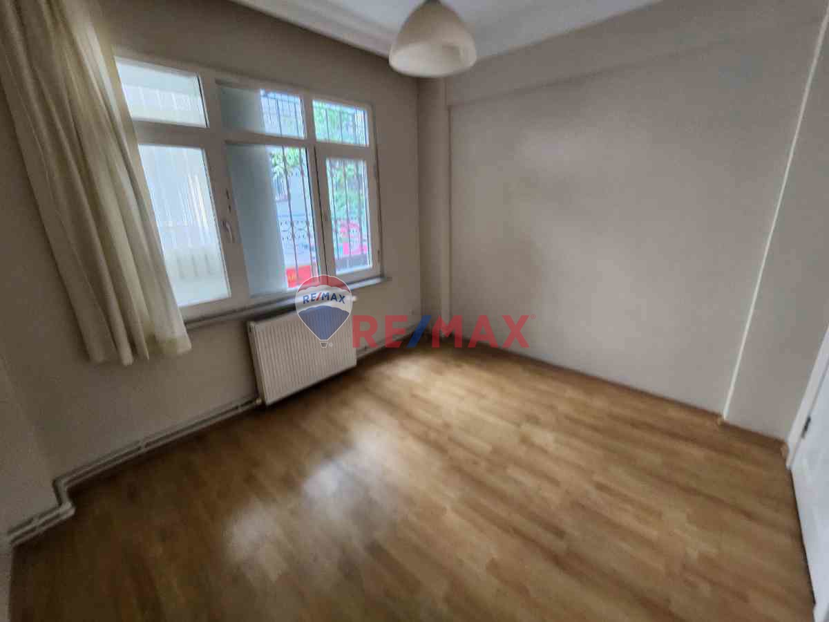 FİŞEKHANE DERESİ CAD. ÜZERİ 100 M2 SATILIK DAİRE