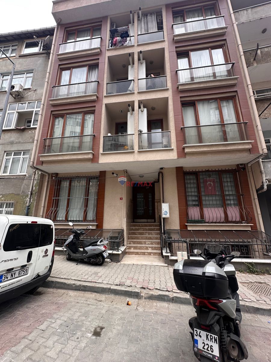 TALATPAŞA KUŞHANE SOKAK’DA 1+1 KİRALIK DAİRE
