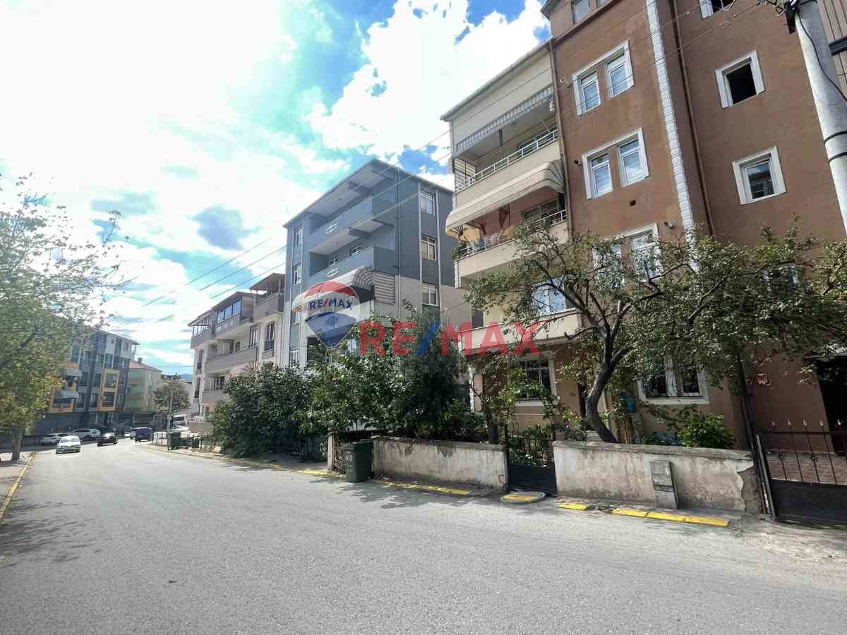 KOCAELİ KÖRFEZ'DE FULL EŞYALI KİRALIK 3+1 DAİRE