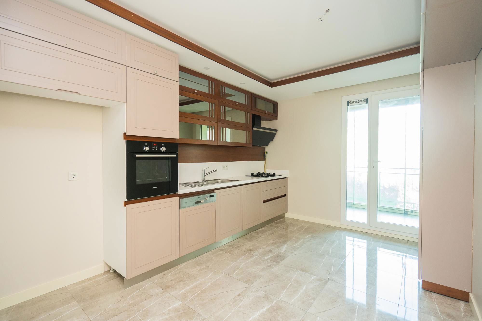 REMAX GELİŞİMDEN ALYA PENTA SİTESİNDE 3+1 KİRALIK DAİRE