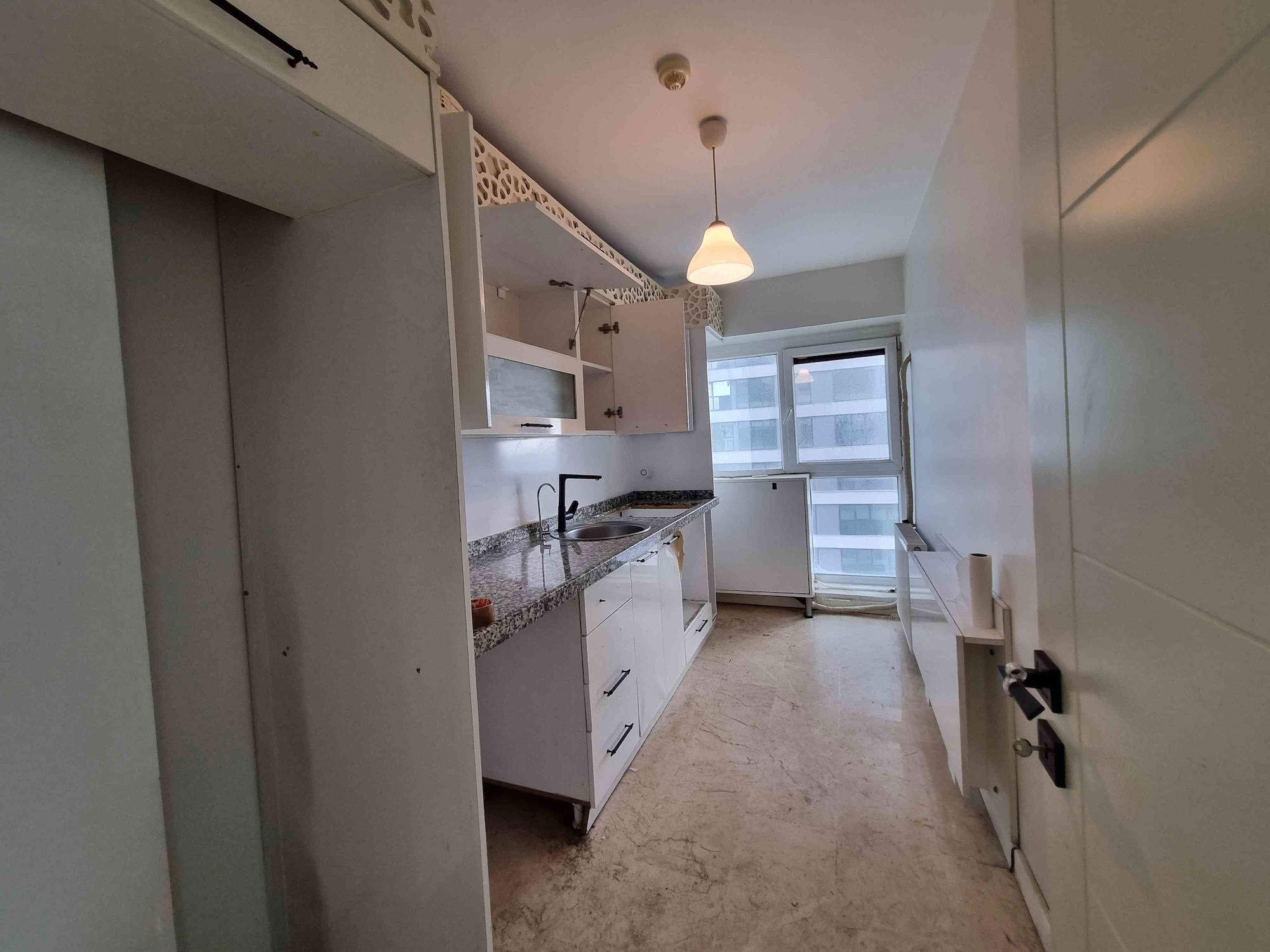 DELTA DELUXE ŞEHİR MANZARALI 3+1