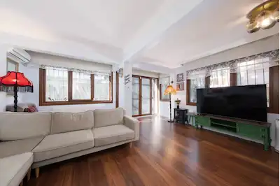 ETİLER'DE YENİLENMİŞ 2+1 BAHÇELİ GİRİŞ KAT DAİRE