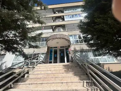 ERYAMAN GÜZELKENT MAHALLESİ ÖZ MUHTARLAR SİTESİNDE ARA KAT 3+1 SATILIK FIRSAT DAİRE