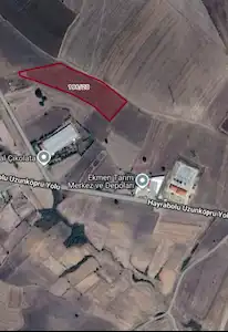 HAYRABOLU MERKEZE VE ANAYOLA YAKIN KONUMDA FIRSAT TARLA