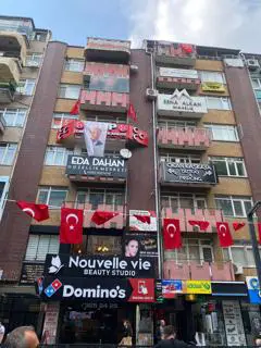 İZMİT MERKEZ YÜRÜYÜŞ YOLUNA CEPHE KİRALIK OFİS