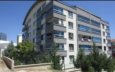 ÇUKURAMBAR MAHALLESINDE SATILIK LÜKS 4+1 DAIRE