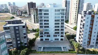 REMAX RİNA'DAN 50.YIL MAH.DE GENIŞ 4+1