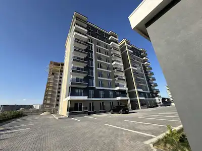 ESENBOĞADA ÜNİ YAKINI İSKANLI SIFIR 1+1 SATILIK DAİRE