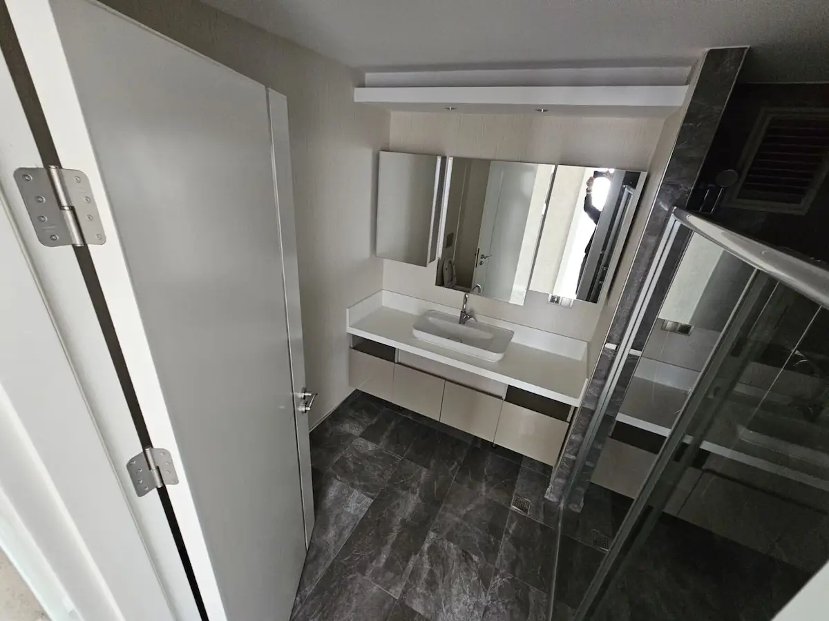 BATIKENT'TE KIRALIK 4+1 DAIRE, 190M² NET, 13. KAT