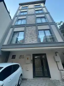 ATAŞEHİR İÇERENKÖY’DE SIFIR BİNADA EŞYALI 1+0 FATURALAR DAHİL.