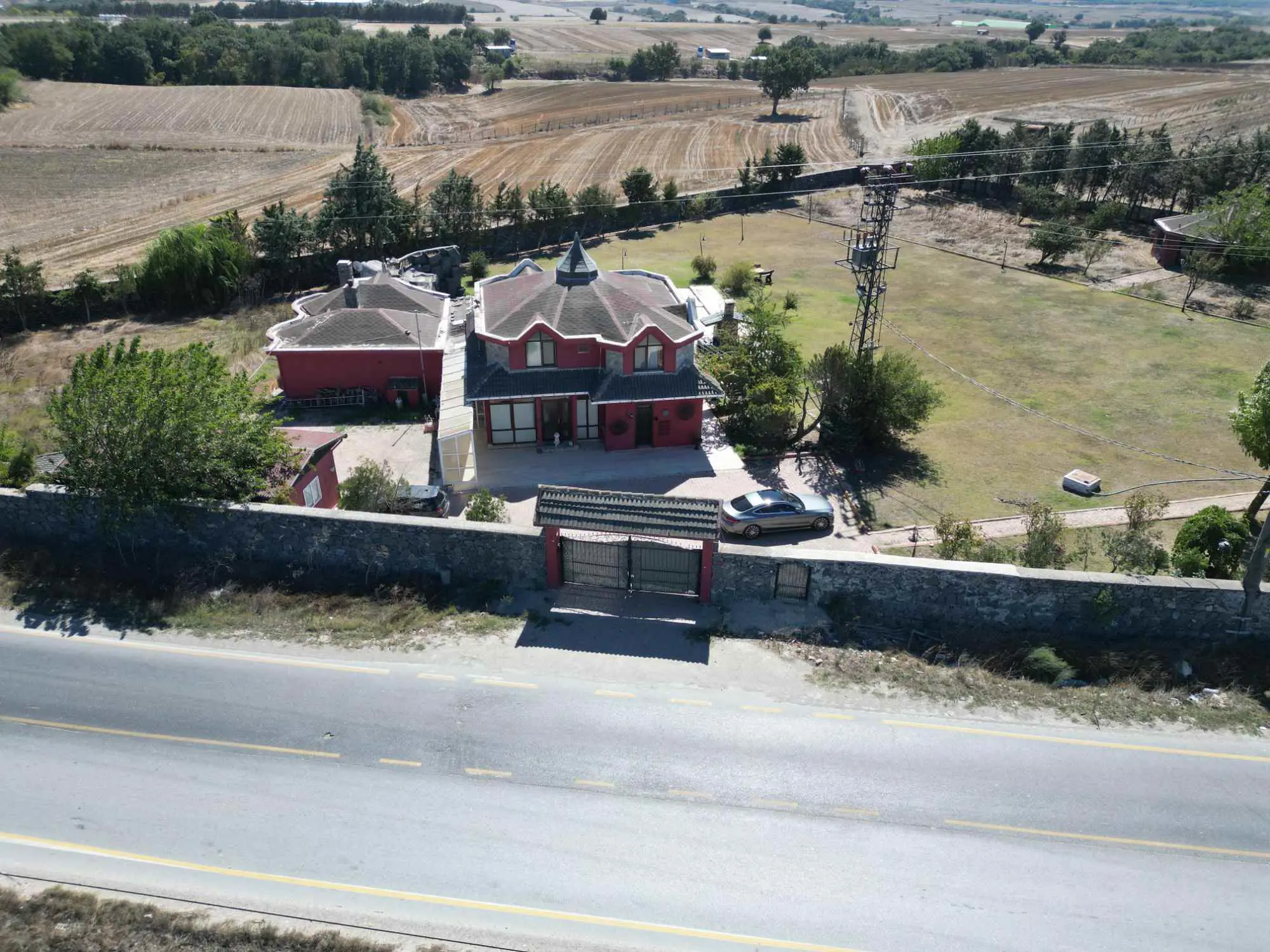 Property image 9