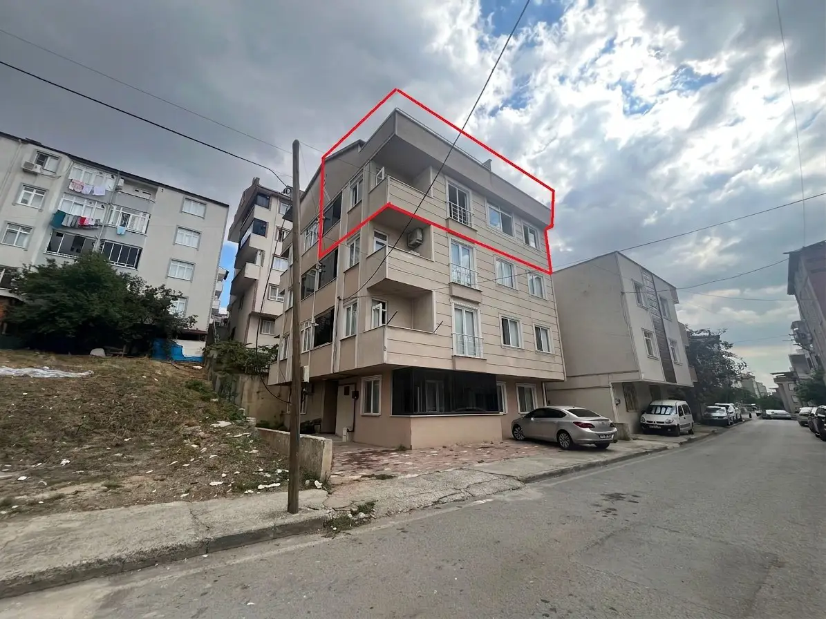 ÇAYIROVA ÖZGÜRLÜK MAH. ÇİFT MUTFAKLI ARDİYELİ 3+1 ÜST DUBLEKS