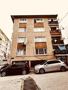 REMAX ADVANTAGE'DAN YILDIRIM MERKEZDE İÇİ YENİLENMİŞ 2+1 SATILIK DAİRE