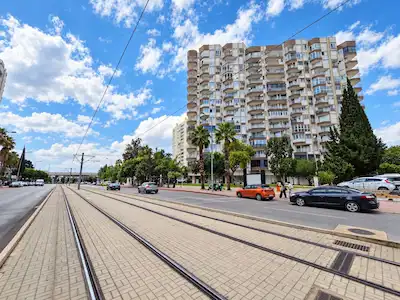 ANTALYA MURATPAŞA MELTEM’DE KİRACILI, KREDİYE UYGUN KAT MÜLKİYETLİ SATILIK DÜKKAN