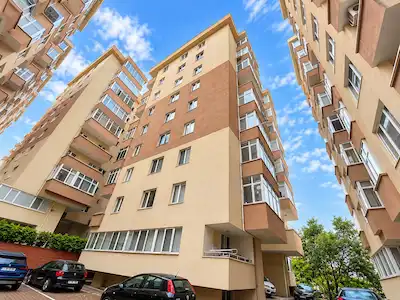 ÜSKÜDAR'DA SİTE İÇERİSİNDE  3+1 KİRALIK DAİRE !!!