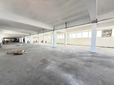 ZEYTINBURNU MALTEPE SANAYI BÖLGESI KIRALIK 1.200M² İMALATHANE