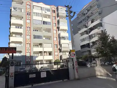 BUCA KOOP’TA ÇİMEN EVLER 6’DA GÜNEY-DOĞU CEPHELİ 3+1 | BALKON | BOŞ