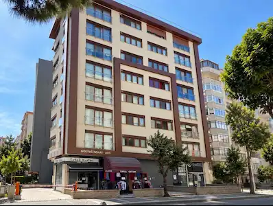 GÖZTEPE ÇİMENZAR SOKAK TA 35M2 KİRALIK DÜKKAN
