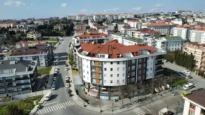 KAVAKLI YASEMİN EVLERİ KİRALIK ÇARŞI KATINDA 64 M²  ASMA KATLI KDV AVANTAJLI MAĞAZA/DÜKKAN