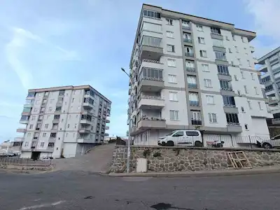 BOSTANCI TUNÇ SİTESİ DENİZ MANZARALI ANKASTRE SET KLİMALI 3+1