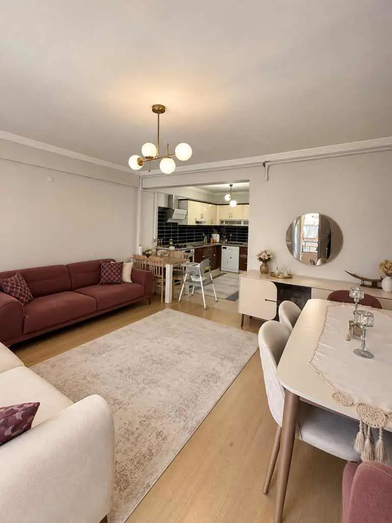 KUŞADASI’NDA 3+1 GENİŞ DAİRE