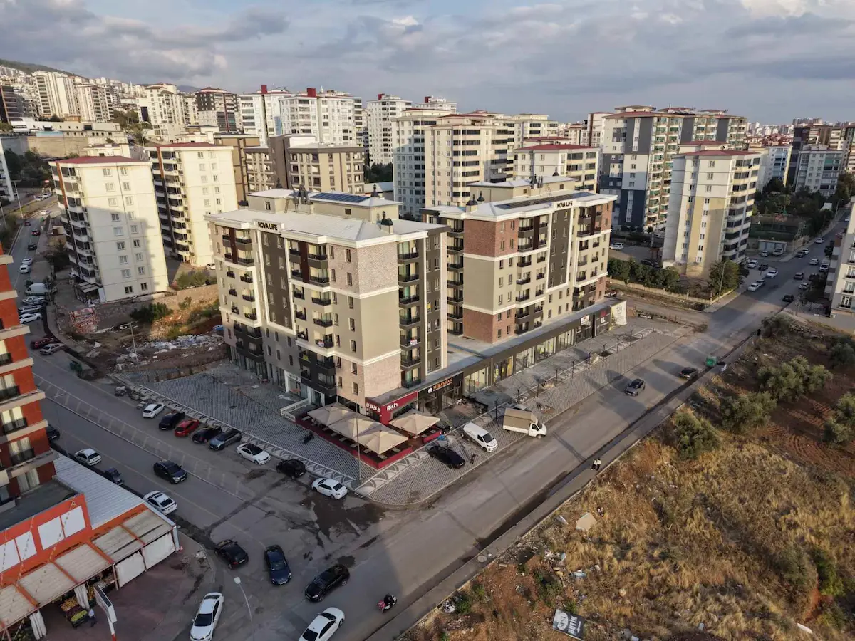RE/MAX EDE'DEN YATIRIMLIK LÜKS 2+0 SATILIK DAİRE