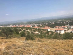 RE/MAX TARGET'TAN KINIK TÜRKCEDI'TE SATILIK ARSA