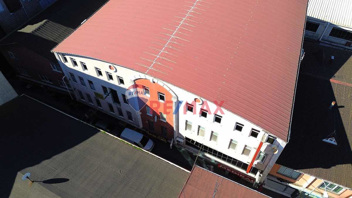 SULTANBEYLİ MERKEZ ÇARŞIDA SATILIK 2.400 M2 FIRSAT TİCARİ BİNA