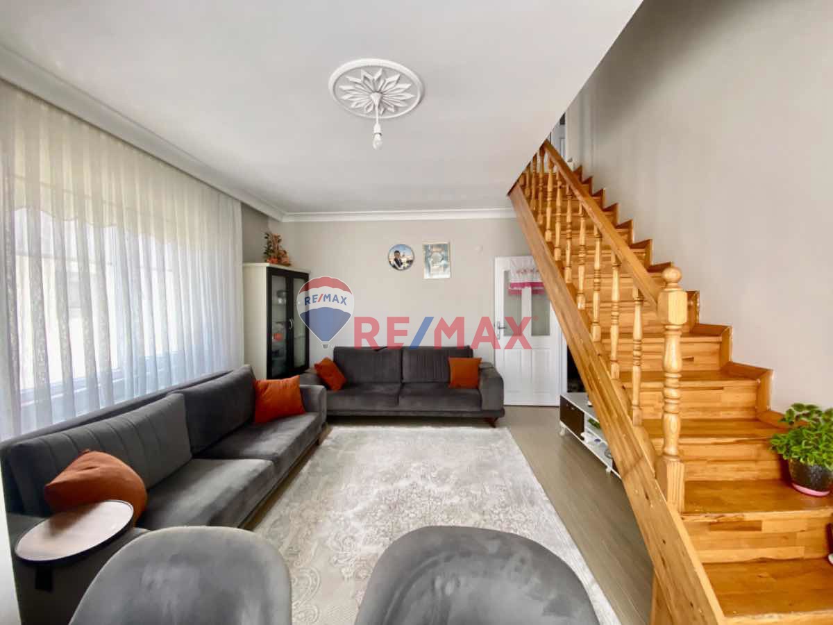 SANCAKTEPE OSMANGAZI MAH ISKANLI 3+1 TERASLI DUBLEKS