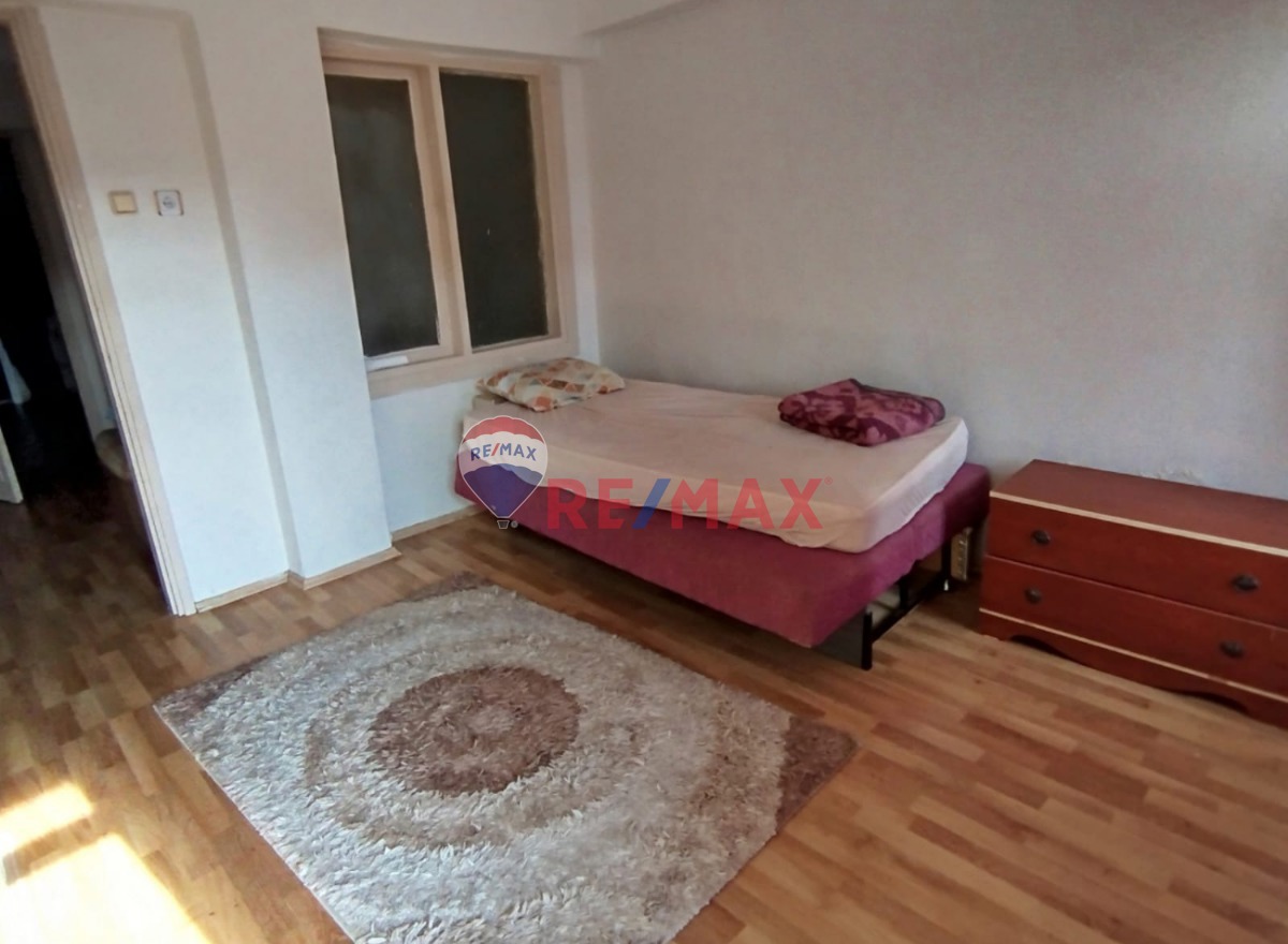 ASKERİ KAPI KARŞISINDA ARA KAT 2+1 EŞYALI KİRALIK DAİRE