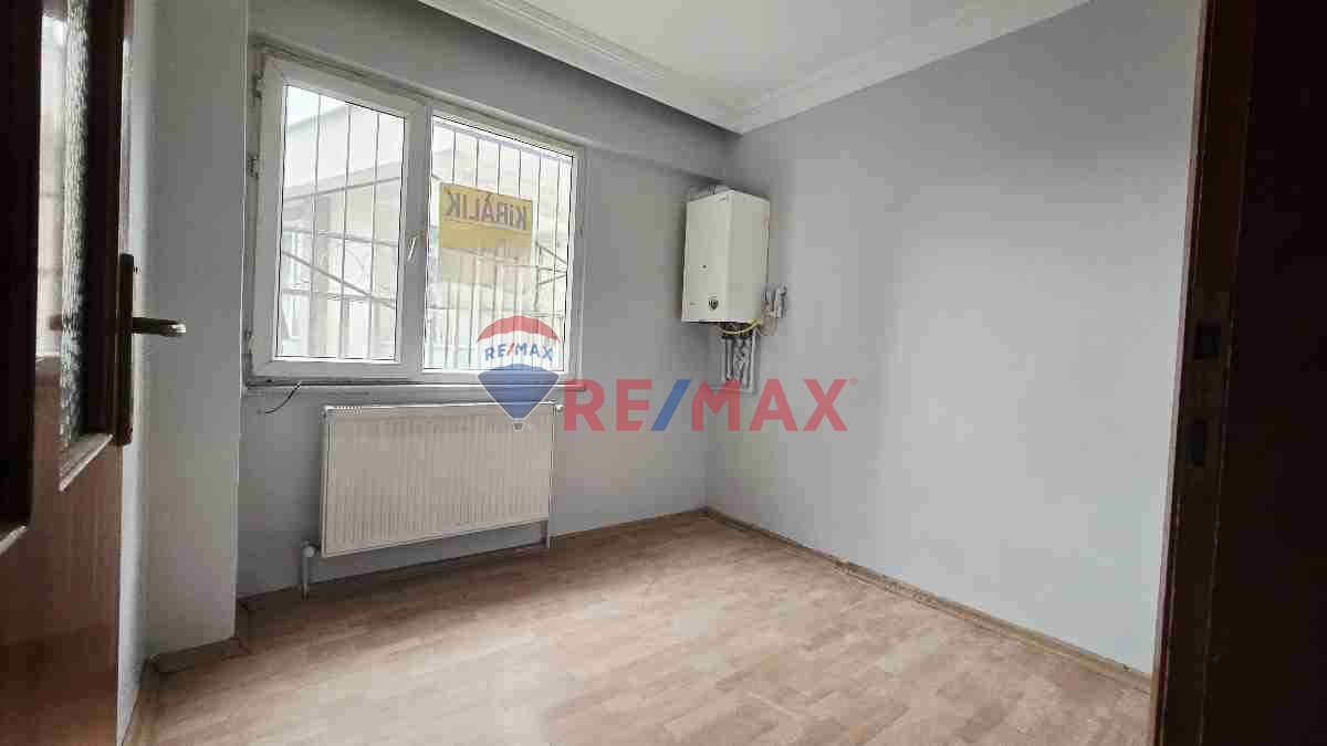 ÖRNEKTEPEDE 90M2 KİRALIK BAHÇELİ GİRİŞ KAT