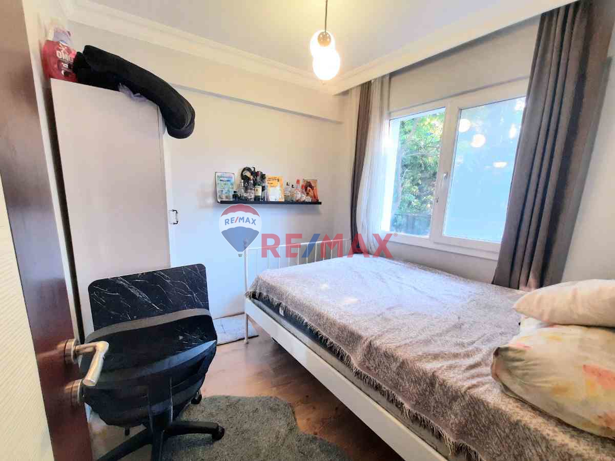 BUCA ADATEPEDE 2+1 EŞYALI KIRACILI SATILIK ARAKAT DAIRE