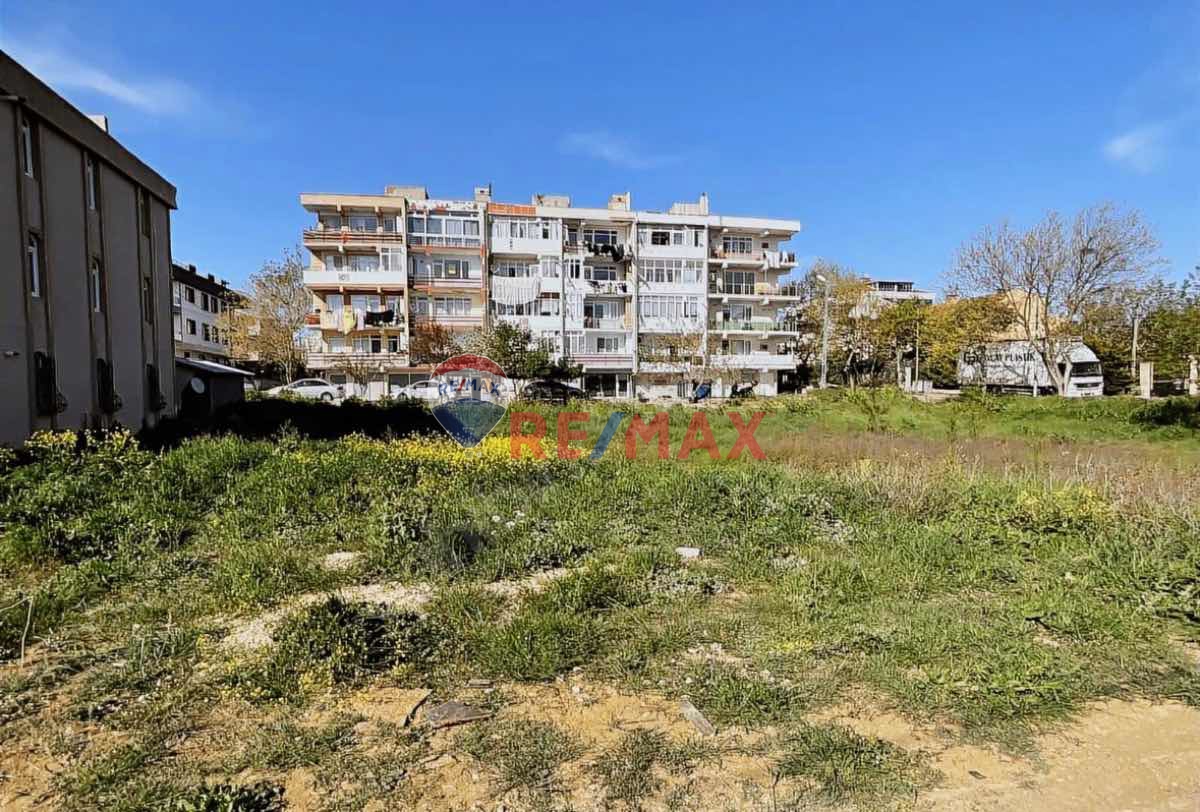 KUMBURGAZ KAMİLOBA DA E/5 E 100 METREDE MÜSTAKİL ARSA