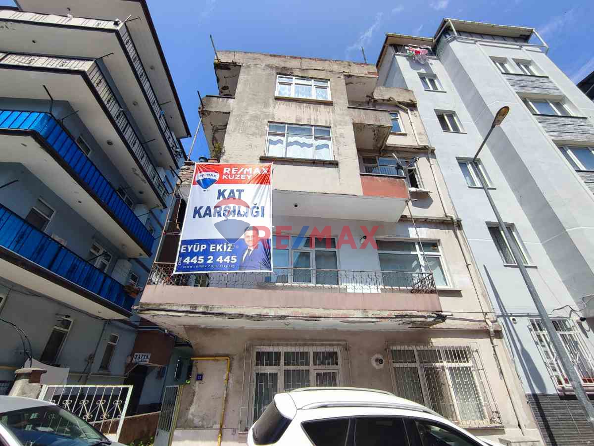REMAX KUZEY’DEN KILIÇDEDE MAHALLESİNDE KAT KARŞILIĞI ARSA