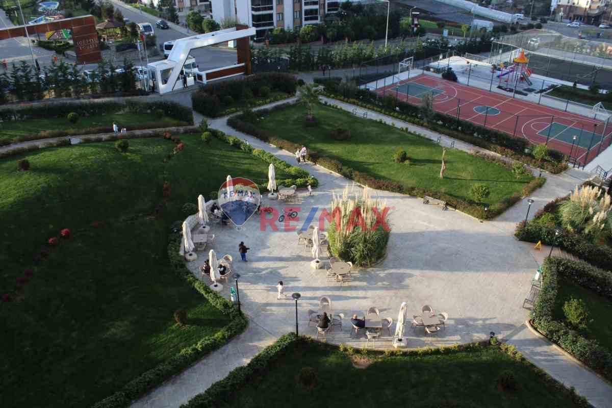 SÖĞÜTLÜ ARMADA CADDE KİRALIK 3+1 DAİRE