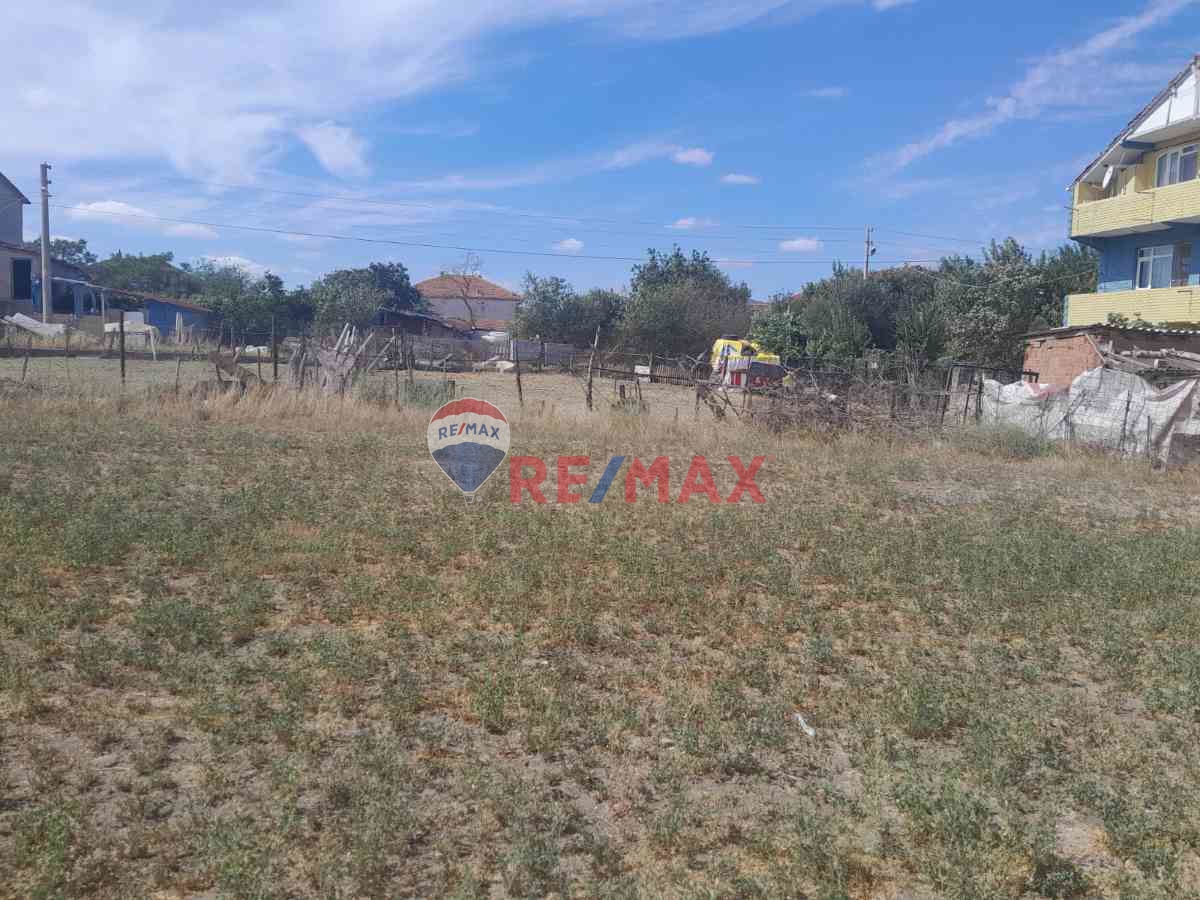 ERGENE MİSİNLİ'DE 3 KAT İMARLI SATILIK ARSA!