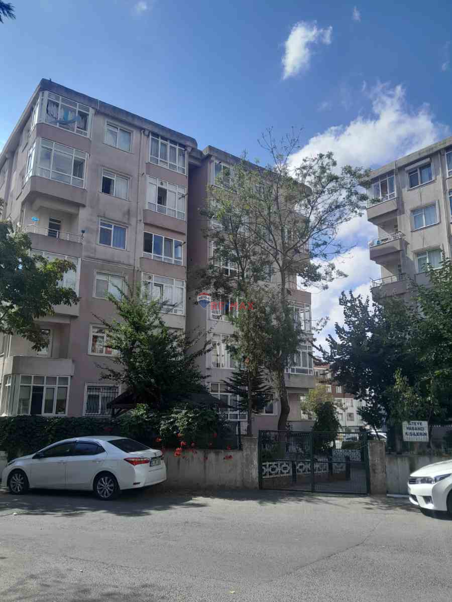 MUHITTIN MAH.DE SİTE İÇERİSİNDE 3+1 SATILIK DAİRE