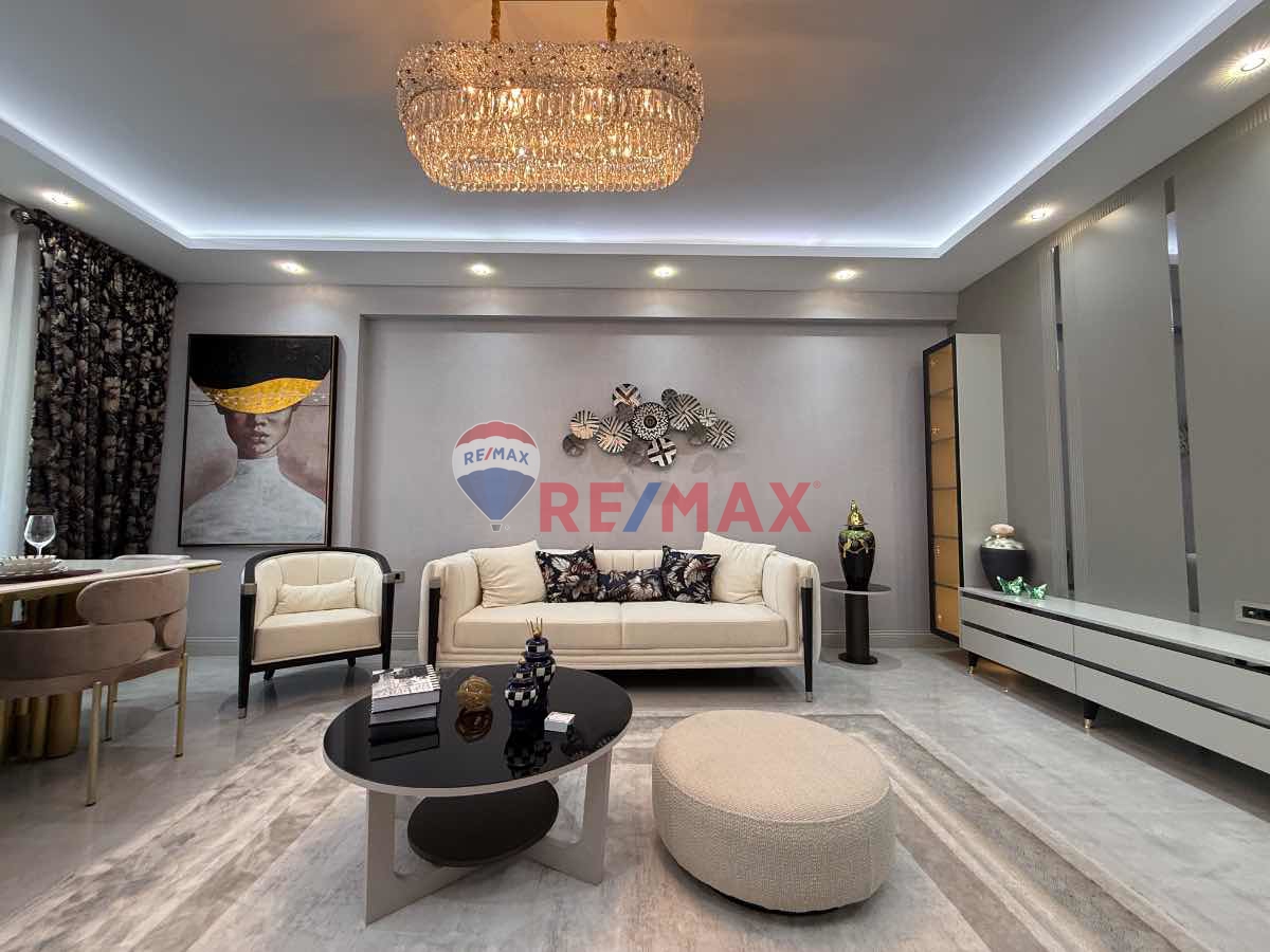 REMAX MODEL'DEN ŞEMİKLER'DE SİTE İÇİ 4+1 SATILIK DAİRELER