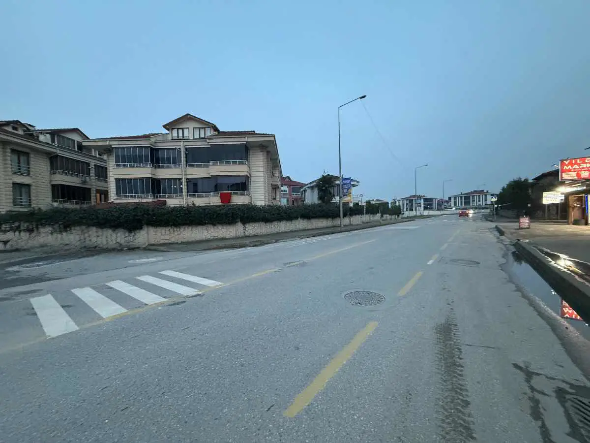 RE/MAX AY  MUHTEŞEM KONUMLU LÜKS 3+1 ÇATI DUBLEKS