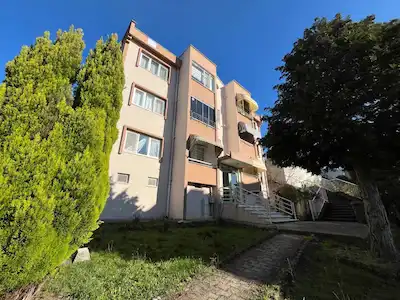REMAX SOFT’TAN CAMILI’DE 1497 ADA’DA TAMAMEN YENILENMIŞ 2+1 SATILIK DAIRE