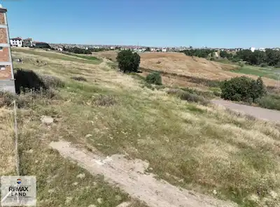 REMAX LAND' DEN HAVUZLARDA 3 KAT KONUT İMARLI SATILIK ARSA!