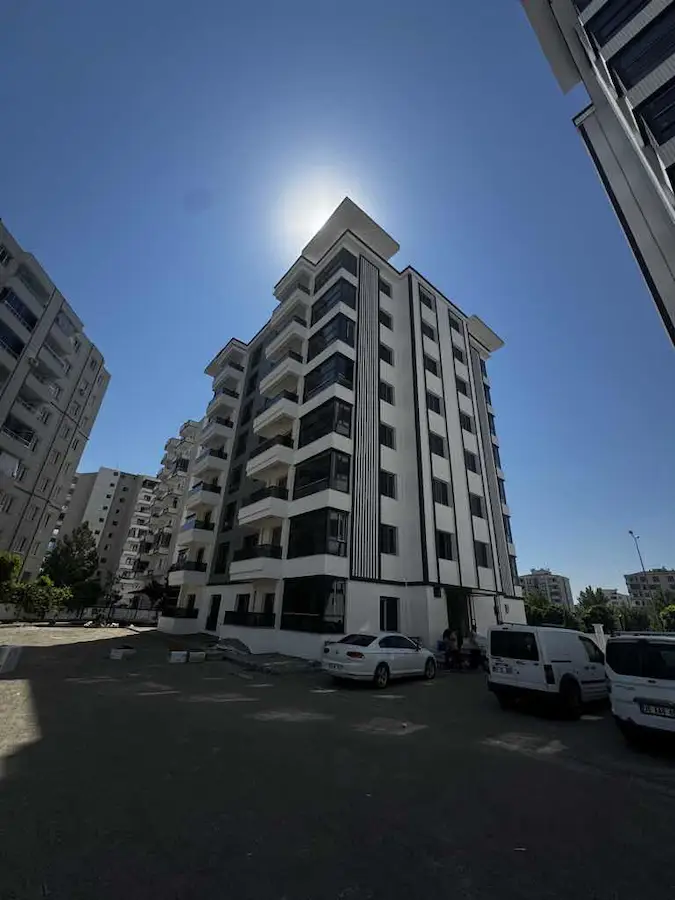 NEVROZ CİVARI YENİ NURKA ENÇ’TE 2,5+1 SATILIK DAİRE
