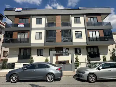 REMAX GELİŞİM'DEN BEYLİKDÜZÜ KAVAKLI’DA SATILIK 4+2 DUBLEKS