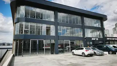 YENIMAHALLE MEHMET AKIF ERSOY'DA OTOZONEDE KÖŞE KIRALIK IŞYERI 