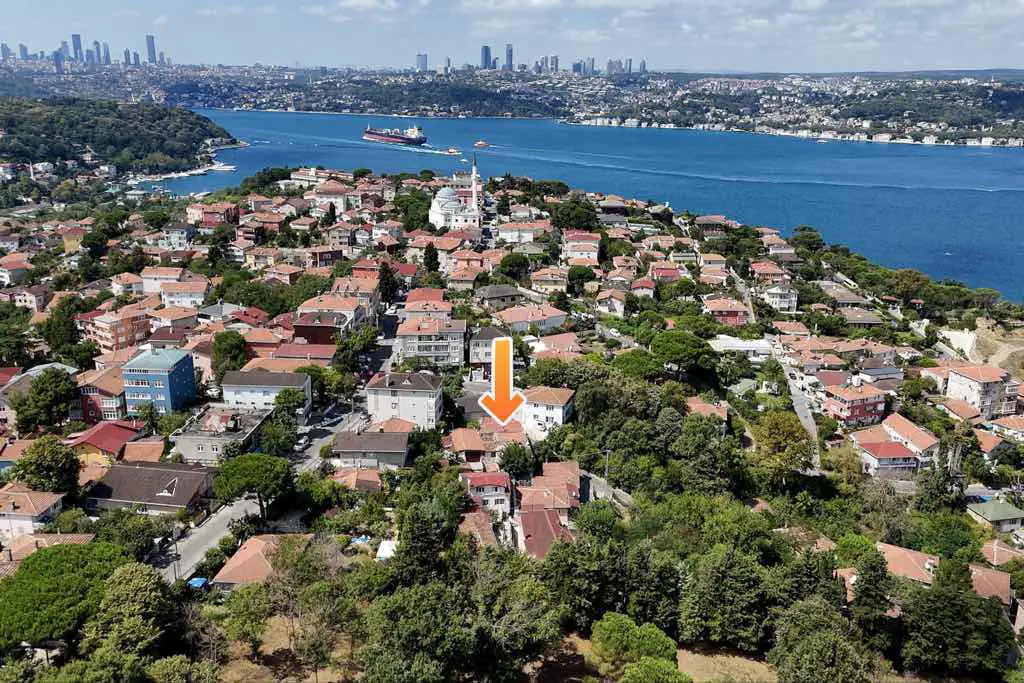 BEYKOZ PAŞABAHÇE’DE BOĞAZ MANZARALI, YÜKSEK YATIRIM POTANSİYELLİ MÜLK