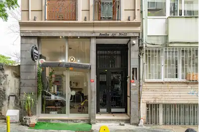 ŞİŞLİ MERKEZ MAH. BOMONTİ'YE YAKIN YATIRIMLIK DÜKKAN