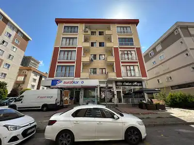 ŞERIFALIDE 75 M² NET GIYINME ODALI 2+1 KIRALIK DAIRE