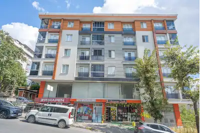 REMAX GELİŞİMDEN CADDE CEPHELİ MERKEZİ KONUMDA SATILIK DÜKKAN