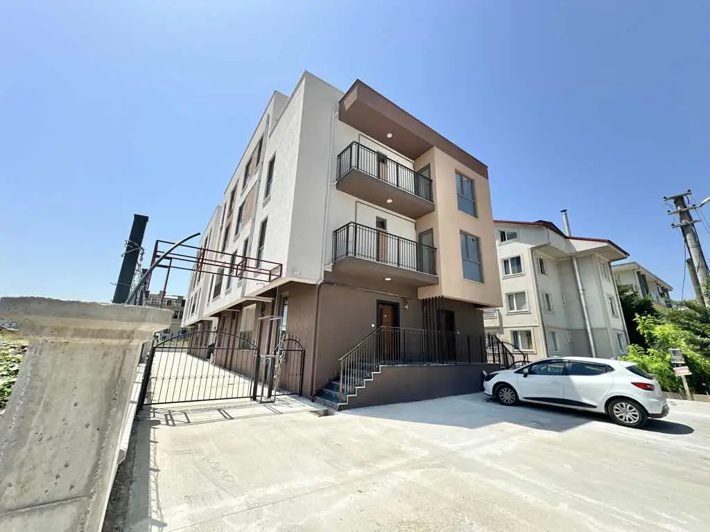 İZMİT SERVİS GÜZERGAHI,ŞEHİR HAST,MARS AVM YAKINI SIFIR 1+1DAİRE