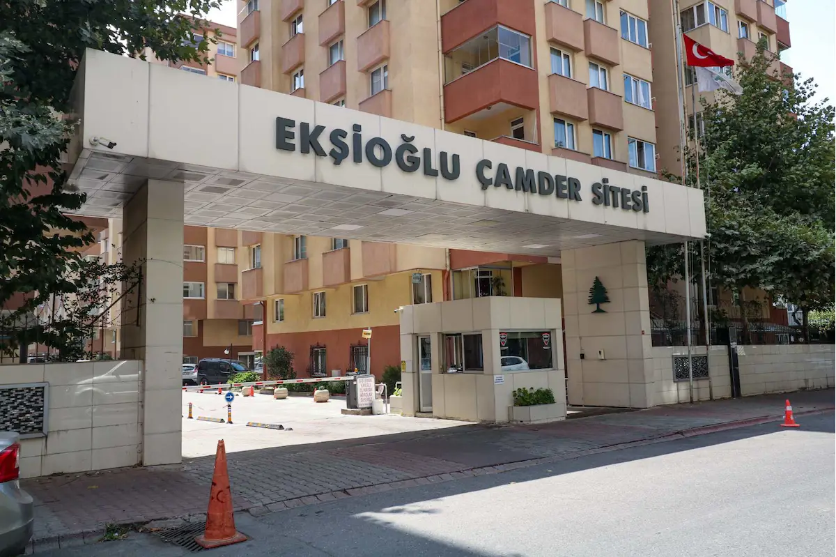 ÜMRANİYE MADENLER MH EKŞİOĞLU ÇAMDER SİT 2+1 115M2 SATILIK DAİRE